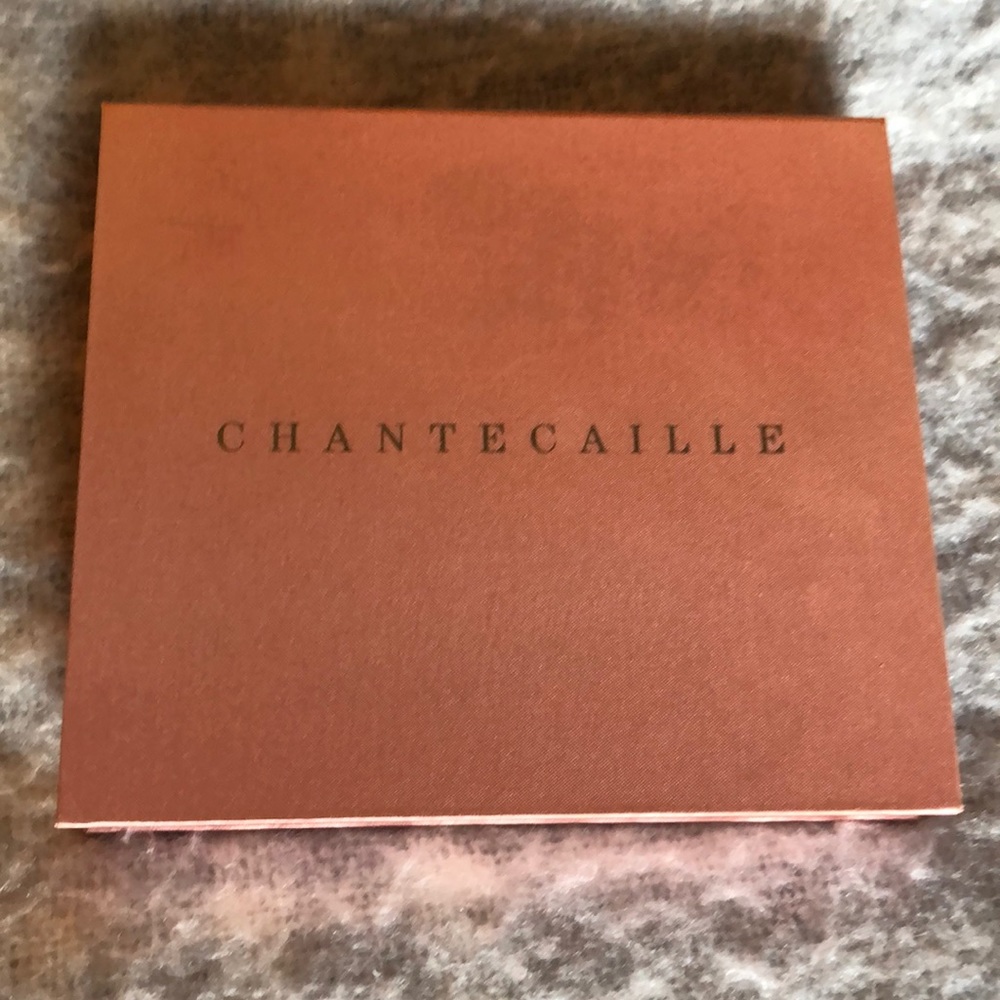 Chantecaille Illumine